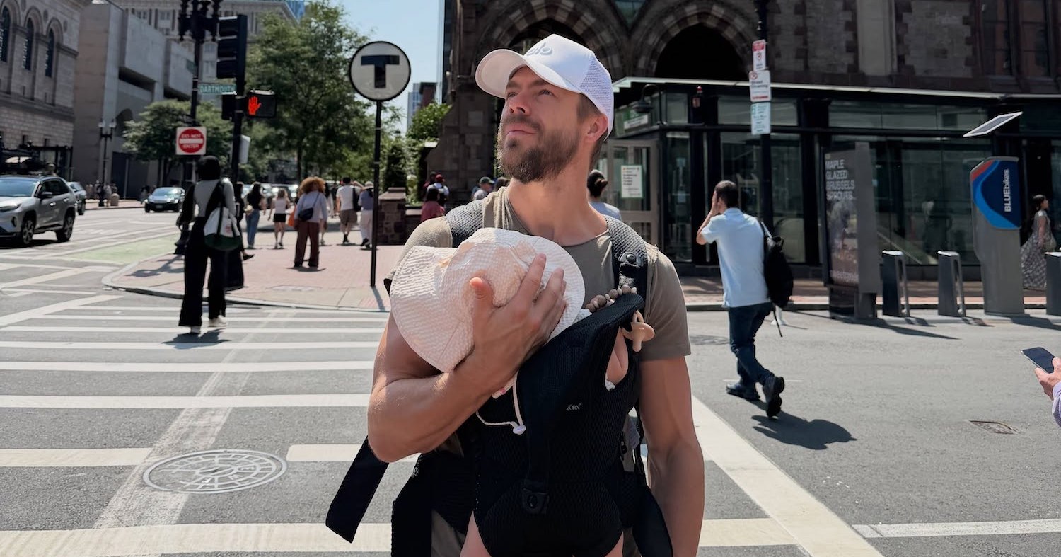Derek Hough's Emotional Moment with Baby Daughter in DWTS Ballroom